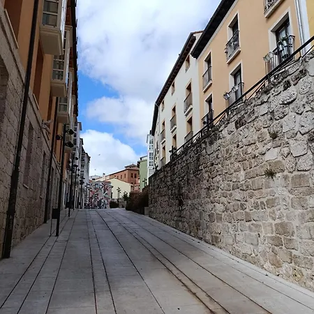 Con Encanto En Casco Histórico De Apartamento